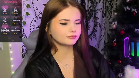 Snapshot of jenniferwandis77 chatting on 01.11.25 Jenni online show from 01.11.25