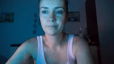 Snapshot of jenniferxsweet chatting on 06.27.26 JenniferXSweet online show from 06.27.26