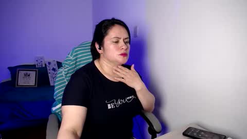 Snapshot of jenny__777 chatting on 10.29.25 jenny__777 online show from 10.29.25