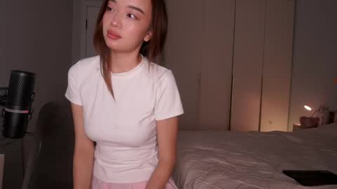 Snapshot of jenny__lii chatting on 05.25.26 call me Jenny online show from 05.25.26