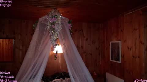 Snapshot of jenny_ames chatting on 09.27.25 Jenny  online show from 09.27.25