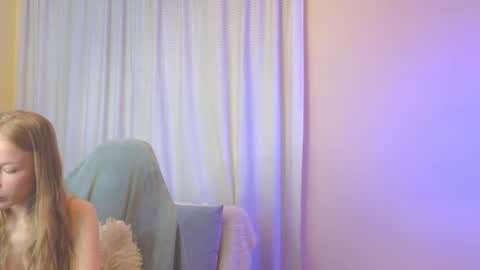 Snapshot of jenny_angelok chatting on 10.22.25 Next broadcast on December 05 subject to change online show from 10.22.25