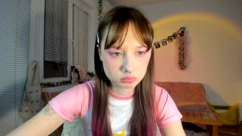 Jennifer Jenny Darling   online show from 12.03.24