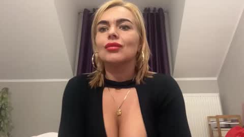 Jenny online show from 12.19.24