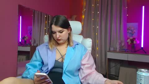 Snapshot of jenny_smitx chatting on 03.01.25 jenny_smitx online show from 03.01.25