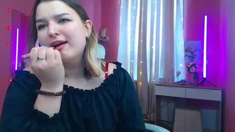 Snapshot of jenny_smitx chatting on 03.05.25 jenny_smitx online show from 03.05.25