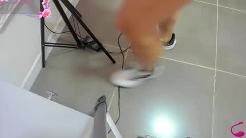 jenny_stark online show from 10.25.25