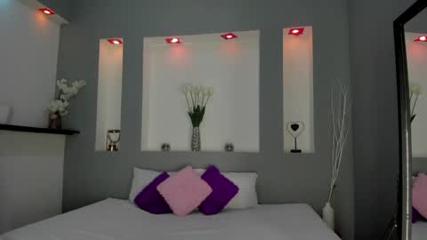 jenny_towers online show from 01.13.25