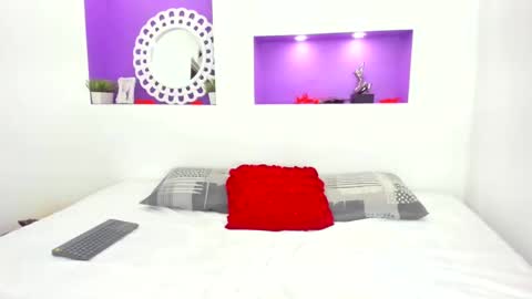 jenny_towers online show from 11.14.25