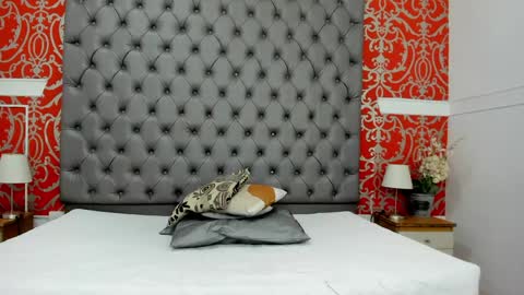 Snapshot of jenny_towers chatting on 04.01.26 jenny_towers online show from 04.01.26