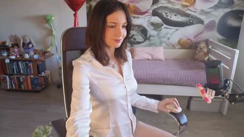 jennycutey online show from 02.16.26