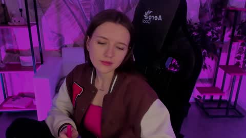 Jenny NO Nude online show from 12.21.24