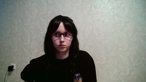 JennyOlset online show from 02.18.25