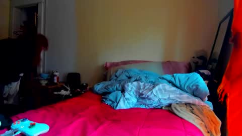 Snapshot of jenovakitty chatting on 11.22.25 Jenn - come to my onlyfans online show from 11.22.25