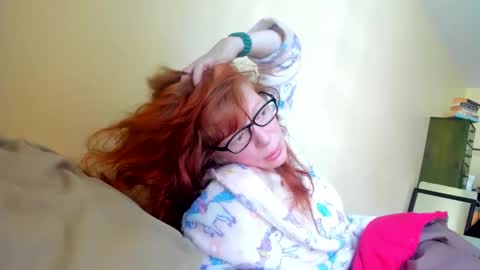 Jenn -  come to my onlyfans online show from 03.20.26