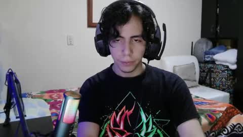 Snapshot of jeod315 chatting on 10.30.25 jeod315 online show from 10.30.25