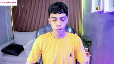 Snapshot of jeremias_1 chatting on 05.04.26 JEREMIAS online show from 05.04.26