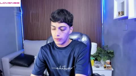 Snapshot of jeremias_1 chatting on 05.06.26 JEREMIAS online show from 05.06.26