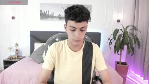 Snapshot of jeremias_1 chatting on 06.05.26 JEREMIAS online show from 06.05.26