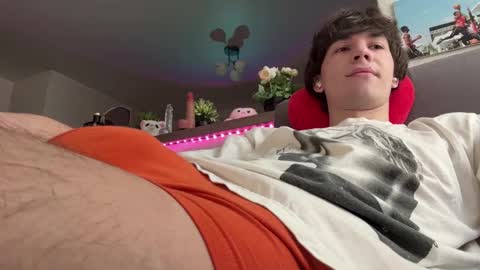 jeremy1scott online show from 03.02.26