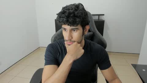 Snapshot of jeremy_colton_hot chatting on 08.01.26 jeremy_colton_hot online show from 08.01.26