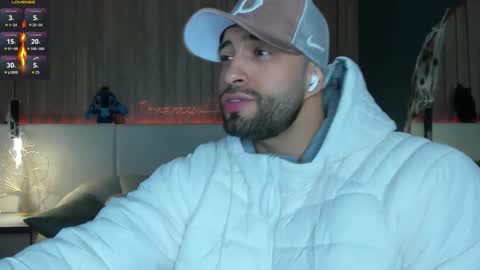 Snapshot of jeremy_harden chatting on 10.25.25 Jeremy online show from 10.25.25