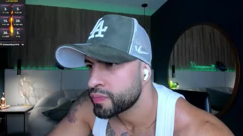 Snapshot of jeremy_harden chatting on 11.21.25 Jeremy online show from 11.21.25