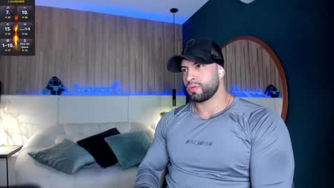 Snapshot of jeremy_harden chatting on 11.22.25 Jeremy online show from 11.22.25