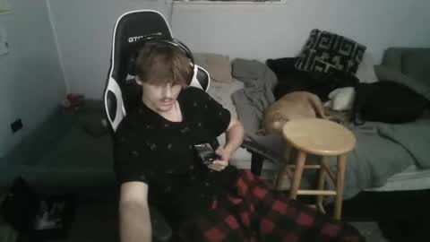 jerimiahslhong online show from 11.18.25