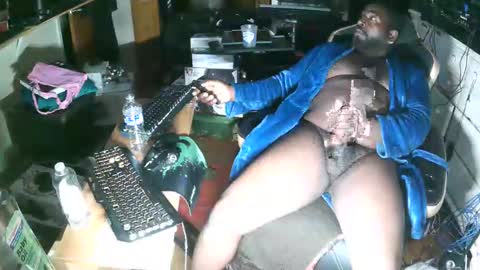 Snapshot of jerry0827 chatting on 10.25.25 jerry johnson online show from 10.25.25