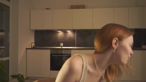 Snapshot of jerrybenear chatting on 11.03.25 Molly online show from 11.03.25