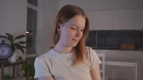 Snapshot of jerrybenear chatting on 11.24.25 Molly online show from 11.24.25