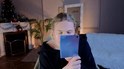 Snapshot of jes_solar chatting on 01.10.26 jes_solar online show from 01.10.26