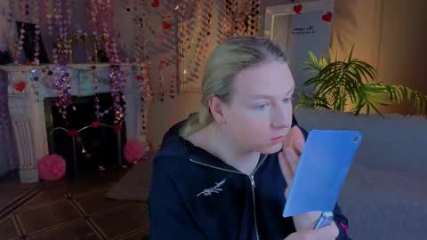 Snapshot of jes_solar chatting on 02.26.26 jes_solar online show from 02.26.26