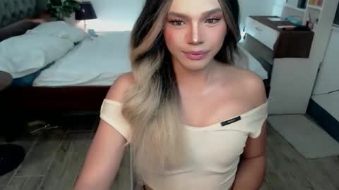 Snapshot of jesie_hot69 chatting on 11.13.25 jesie_hot69 online show from 11.13.25