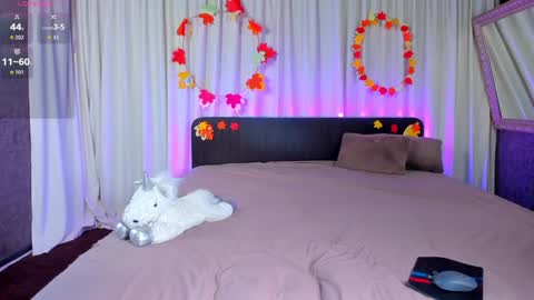 Snapshot of jesikalooove chatting on 11.27.25 Jesika online show from 11.27.25