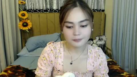 Snapshot of jess_goddes chatting on 06.19.26 jess_goddes online show from 06.19.26