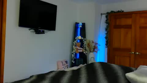 Jessabelle Diamond online show from 12.11.24