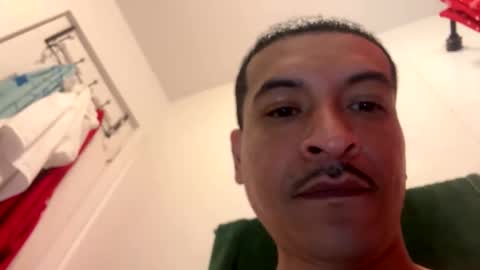 Hungjessy online show from 12.14.25