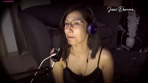 Jessica Gomez online show from 10.15.25