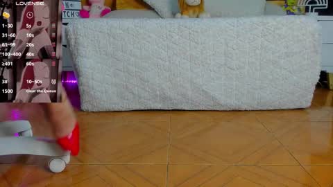 Snapshot of jessica_angel_sweet chatting on 10.26.25 online show from 10.26.25