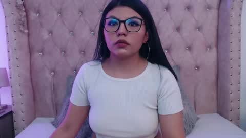 Snapshot of jessica_carter_ chatting on 10.22.25 Jessica online show from 10.22.25