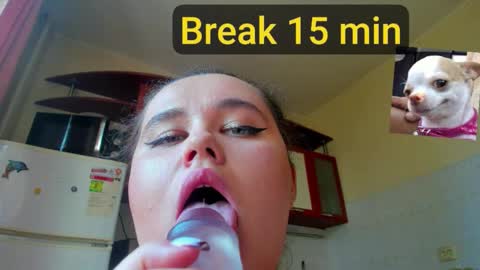 Natalia online show from 12.23.25