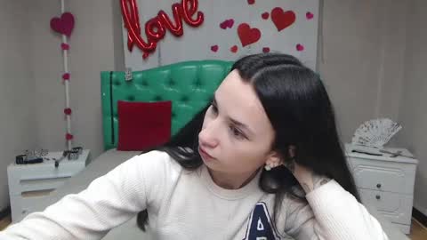 Snapshot of jessicabreez chatting on 04.24.26 JessicaBreez online show from 04.24.26