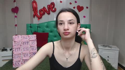 Snapshot of jessicabreez chatting on 05.25.26 JessicaBreez online show from 05.25.26