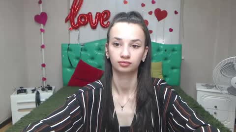 Snapshot of jessicabreez chatting on 05.28.26 JessicaBreez online show from 05.28.26