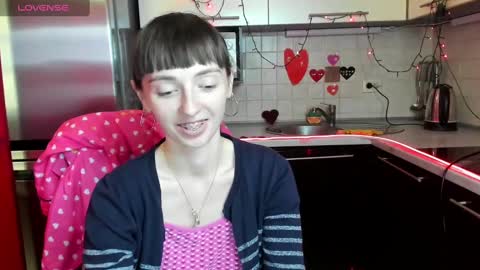 jessicaforris online show from 02.05.25