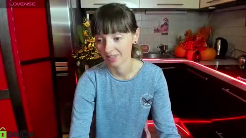 jessicaforris online show from 10.09.25