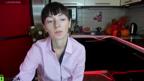 jessicaforris online show from 11.05.25