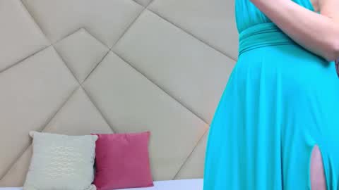 Snapshot of jessicagibson chatting on 02.18.26 Jessica online show from 02.18.26